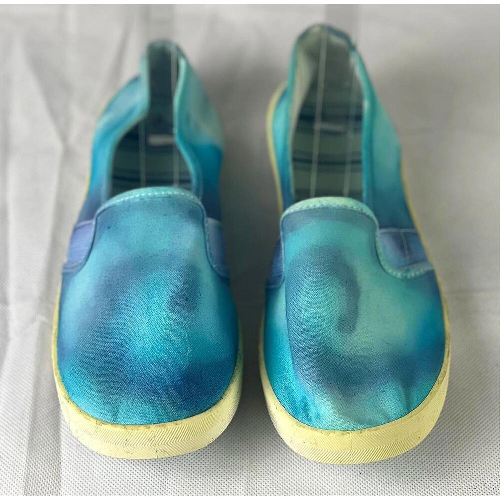 Time and Tru Women's Size 9 Blue Slip-On Shoes Non Marking Sole Gradient Swirl